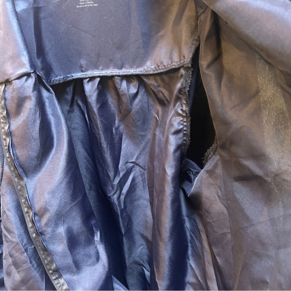 Josten's Dark Blue Navy Blue (purplish?) Graduation Gown 5-7" - 5'9" Full Zipper - Picture 4 of 4